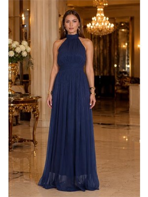 Neşeli Butik Kadın Lacivert Halter Yaka Janjan Kumaş Premium Abiye Elbise NBMY4128