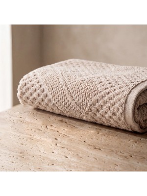Botti Home Premium %100 Pamuk Jakarlı El Ve Yüz Havlusu, Çeyizlik Yumuşak Dolgun Dokulu 50 × 90 cm Havlu ve Modern Banyo Tekstil Ürünleri