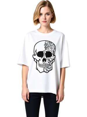 PayBuy Kadın Oversize Tişört Asimetrik Kafatası Paisley Çiçek Motifi Baskılı Rahat Kesim Günlük Modern