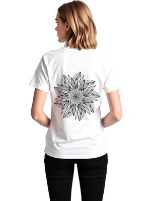 PayBuy Stilize Çiçek Ince Petal Desenli Baskılı Kadın Tişört