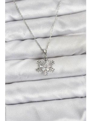 Ozkr Store 316L Çelik Zincir Gümüş Renk Kar Tanesi Model Zirkon Taşlı Kadın Kolye