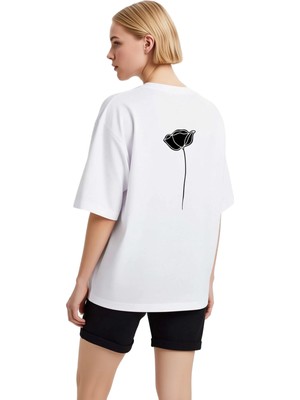 PayBuy Kadın Oversize Tişört Minimalist Çiçek Deseni Baskılı Rahat Kesim Günlük Giyim Modern Şık Konforlu