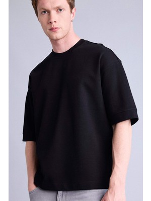 DeFacto Loose Fit Bisiklet Yaka Kısa Kollu Ağır Kumaş Basic Beyaz TIŞÖRT B4844AX26AU
