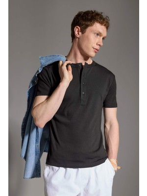 DeFacto Slim Fit Henley Yaka Kısa Kollu Tişört I1094AX26SM
