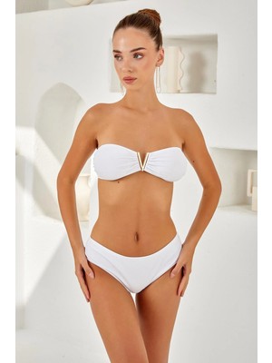 Kadın V Dekolteli Gold Aksesuarlı Straplez Bikini Takım | Beyaz 4257