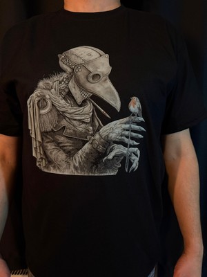 The Plague Doctor Siyah Tshirt