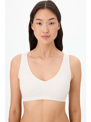 Penti Ekru Çıkarılabilir Pedli Dikişsiz Bralet