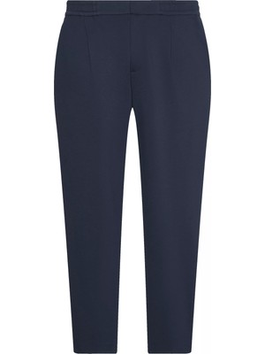 Calvin Klein Erkek Tapered Fit Pileli Düz Paça Lacivert Pantolon LV04LE613G-CEF