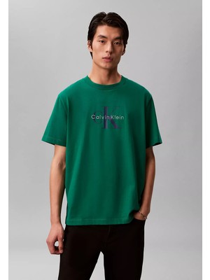 Calvin Klein Erkek Normal Kesim Yuvarlak Yakalı Ck Logo Baskılı Pamuklu Kısa Kollu Yeşil T-Shirt LV04RB862G-L4G