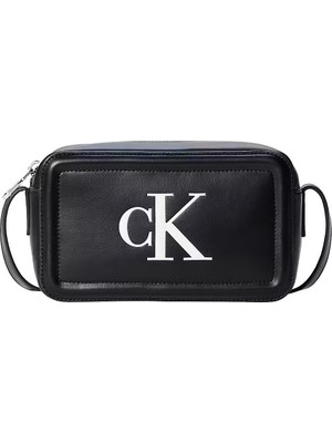 Calvin Klein Kadın Parlak Ck Logolu Fermuarlı Ayarlanabilir Omuz Askılı Siyah Çanta LV04F3220G-3L2