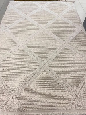 Tuna Halı Merinos Garden 61576 060 160 x 230 Ölçülerinde 3,68 M2 Salon Halısı