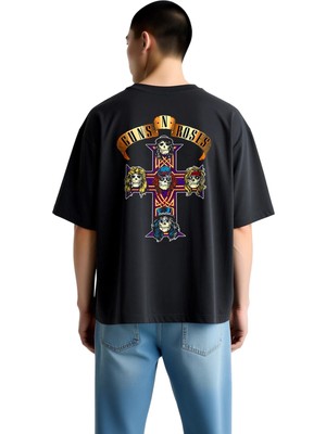 PayBuy Erkek Oversize Tişört Kafatası Çapraz Baskılı Rock Müzik Tutkunları Için Rahat Kesim Günlük Modern