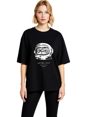 PayBuy Kadın Oversize Astronot Kedi Baskılı Kısa Kollu Tişört Mizahi Uzay Temalı Rahat Kesim Günlük Modern