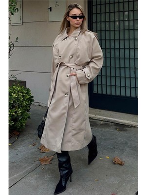 Swist Bej Oversize Kuşaklı Kruvaze Yaka Apoletli Kadın Midi Trençkot