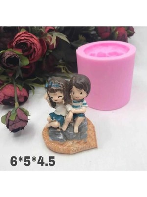 Himi Pasta Süsleri Oturan Sevgililer Maket Kürdanlı Cupcake Pasta Süsü Doğum Günü Süsleri Pasta Kürdanı