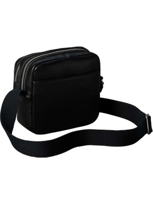 Calvin Klein Erkek Siyah Calvin Klein Bold Pebble Square C, Ub1 Siyah Erkek Çapraz Çanta