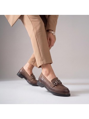 Venüs 2550402K Kadın Hakiki Deri Tokalı Loafer Ayakkabı