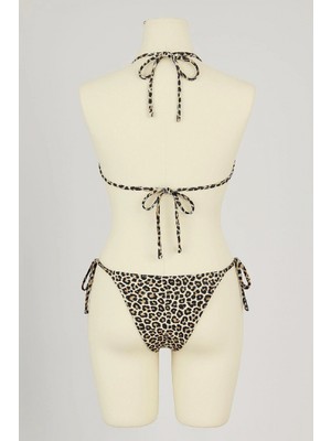 Hace Bazaar Marsilyan- Kadın Siyah ve Leopar Detaylı Yandan Bağlamalı Bikini Takımı