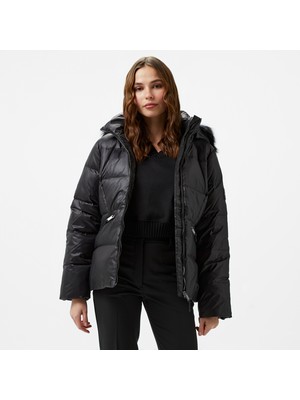 Calvin Klein Kadın Siyah Mont