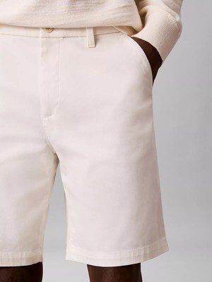 Calvin Klein Erkek Normal Kesim Pamuklu Chino Beyaz Şort LV04LB600G-YAS