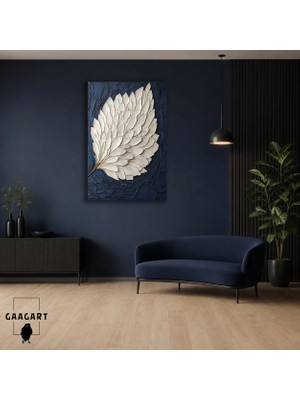 Gaagart Tekli Dikey Kanvas Tablo Lacivert Dokulu Zeminde Beyaz Melek Kanadı Rölyef Görünüm
