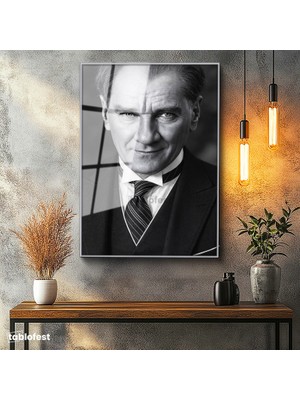 Tablofest Gümüş Renk Metal Çerçeveli Tamperli Cam Tablo Atatürk Çizgili Kravat Klasik Giyim Atatürk Tablosu Duvar Dekoru