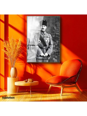 Tablofest Altın Renk Metal Çerçeveli Tamperli Cam Tablo Atatürk Madalyalı Mareşal Atatürk Tablosu Duvar Dekoru
