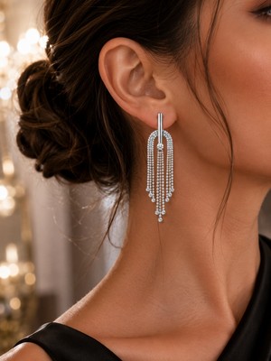 Lia Charm Zirkon Baget Taşlı Sallantılı Gümüş Kaplama Abiye Küpe