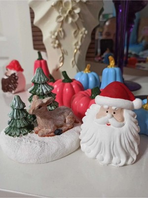 Himi Teraryum Objeleri Geyik, Ağaçlar ve Noel Dede Dekoratif Biblo ve Diorama Objesi
