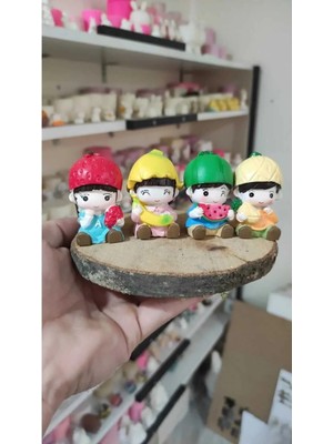 Himi Teraryum Objeleri 4'lü Meyve Yiyen Çocuklar Dekoratif Biblo ve Diorama Objesi