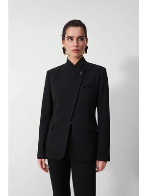 Vatkalı Dik Yaka Düğmeli Blazer Ceket