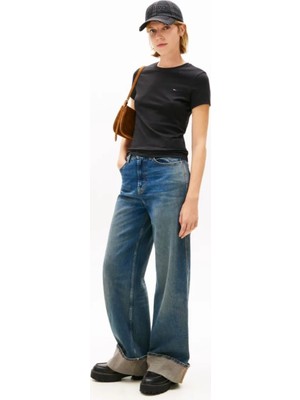 Tommy Hilfiger Tommy Hılfıger Kadın Marka Logolu Günlük Kullanıma Uygun Siyah T-Shirt DW0DW20459 Bds