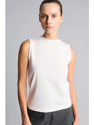 DeFacto Slim Fit Yarım Balıkçı Yaka Kolsuz ATLET G8813AX26AU