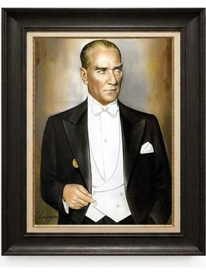 Giyense Tablore Siyah Varaklı Paspartulu Çerçeveli Atatürk Tablo A74