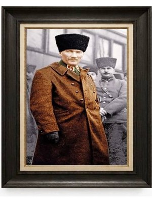 Giyense Tablore Siyah Varaklı Paspartulu Çerçeveli Atatürk Tablo A391