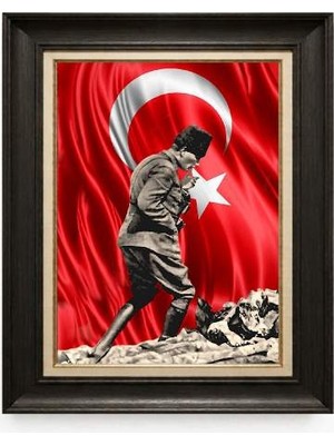 Giyense Tablore Siyah Varaklı Paspartulu Çerçeveli Atatürk Tablo A80