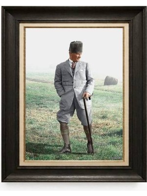 Giyense Tablore Siyah Varaklı Paspartulu Çerçeveli Atatürk Tablo A379