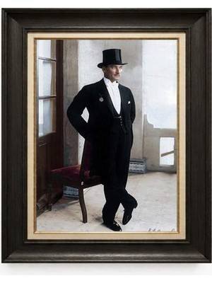 Giyense Tablore Siyah Varaklı Paspartulu Çerçeveli Atatürk Tablo A66