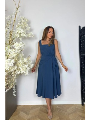 Ges Moda G1885 Kare Yaka Bel Detaylı Kloş Elbise Lacivert