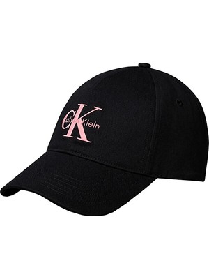 Calvin Klein Kadın Ck Logo Baskılı Pamuklu Ayarlanabilir Tokalı Siyah-Pembe Şapka LV04K5027G-7JR