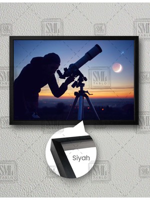 SML Tablo Teleskopla Uzayı Yıldızları Incelen Kadın Gökbilimi Yatay Çerçeveli Kanvas Tablo