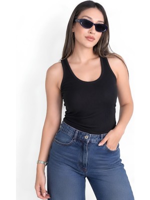 Moviment Siyah Fitted Havuz Yaka Atlet | Kalın Askılı Fitilli Kaşkorse Örme Kumaş | %98 Pamuk %2 Elastan Esnek Vücuda Oturan Basic Atlet