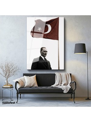 Tablofest Tamperli Cam Tablo Atatürk ve Dalgalanan Türk Bayrağı Atatürk Tablosu Duvar Dekoru