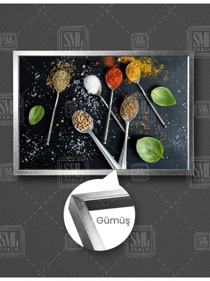 SML Tablo Gümüş Kaşık Içerisinde Çeşitli Baharatlar Fesleğen Mutfak Dekorasyon Yatay Çerçeveli Kanvas Tablo