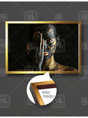 SML Tablo Gözünü Kapatan Gold Makyajlı Kadın Make Up Gold Pırıltılar Yatay Çerçeveli Kanvas Tablo