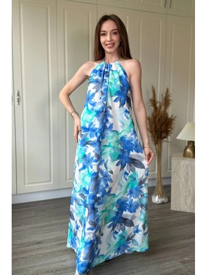 Dilay Gökoğlu Butik Boyundan Bağlamalı Çiçek Desenli Uzun Elbise