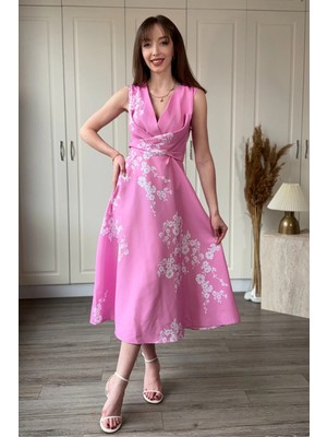 Dilay Gökoğlu Butik Çiçek Işlemeli Kruvaze Midi Pembe Elbise