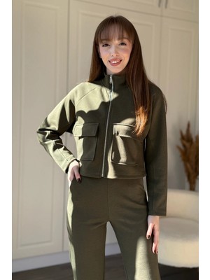 Dilay Gökoğlu Butik Cepli Fermuarlı Crop Premium Modal Kumaş Haki Takım