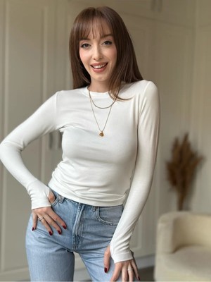 Dilay Gökoğlu Butik Bisiklet Yaka Uzun Kollu Parmak Geçmeli Body