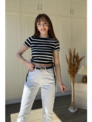 Dilay Gökoğlu Butik Çizgili Beli Büzgülü Body